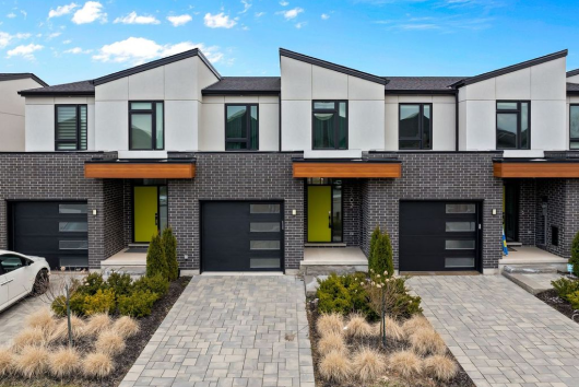 A beautifully maintained Airbnb property managed by HAH Developments, ensuring top-tier guest experiences and Superhost status.